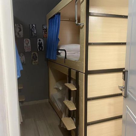 Soso Hostel Хонконг Екстериор снимка