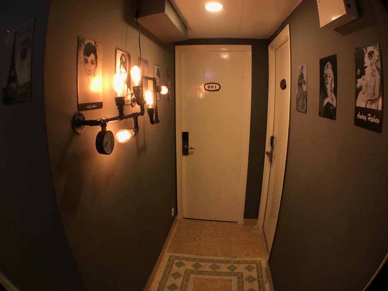 Soso Hostel Хонконг Екстериор снимка